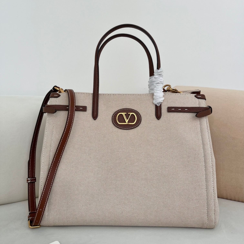 Va1e*ntin0 top handle bag